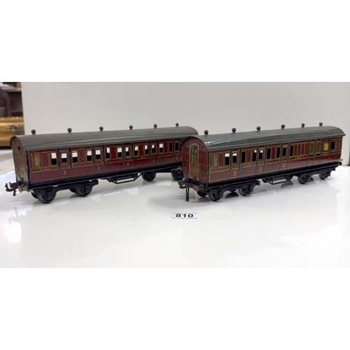 810 - 2 Hornby O gauge long LMS coaches