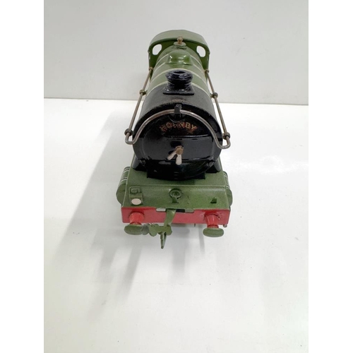 822 - A Hornby O gauge 3 rail locomotive & tender (untested)