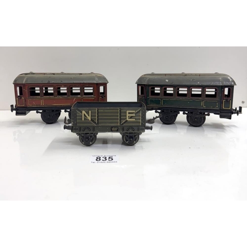 835 - 2 German Bing O gauge coaches & a LNER NE wagon