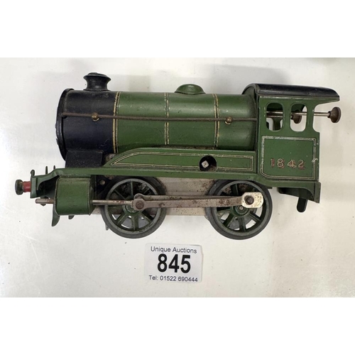 845 - 4 Hornby O gauge clockwork locomotives including Great Western & Southern. Springs are ok, no keys