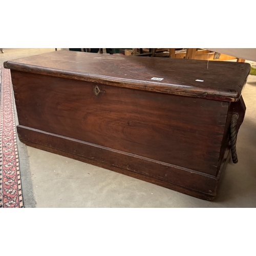 1656 - A large Victorian pine blanket box with internal candle box