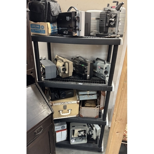 1768 - A quantity of vintage projectors (4 shelves)