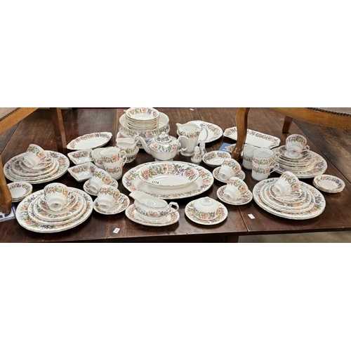 1774 - Approximately 80 pieces of Paragon dinner service