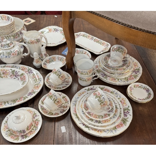 1774 - Approximately 80 pieces of Paragon dinner service