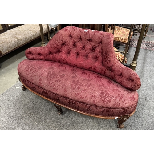 1785 - A 19th century lounge sofa on ball & claw feet with deep buttoned back