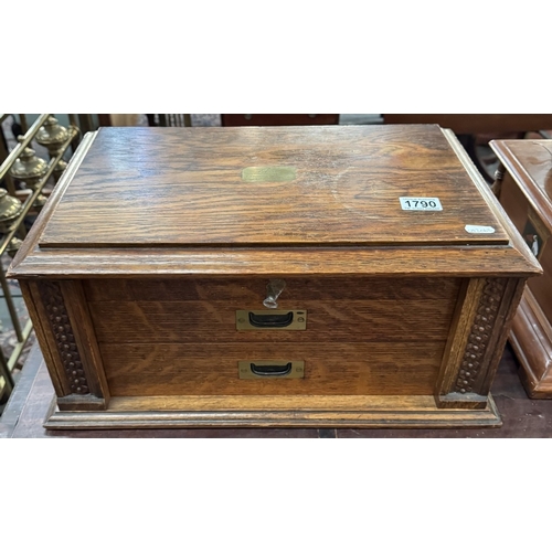 1790 - An Edwardian oak canteen of cutlery empty box with brass plaque, dated 1918