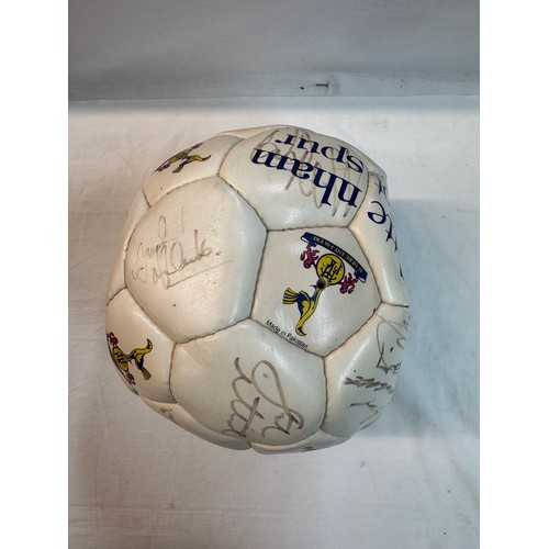 400A - A signed Tottenham Hotspur official souvenir football