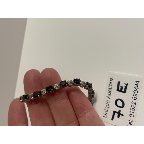 70E - A sapphire tennis bracelet