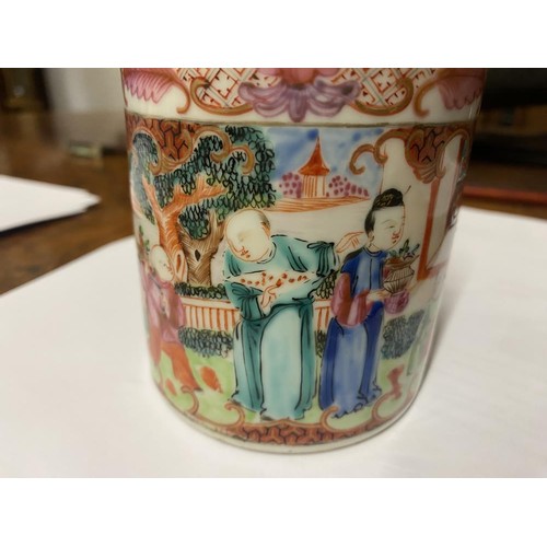 706 - A circa 1770 Chinese Famille Rose cylindrical mug, decorated with oriental figures and children with... 