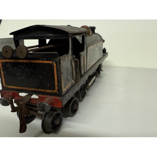 840F - A Hornby 0 Gauge clockwork LMS Locomotive