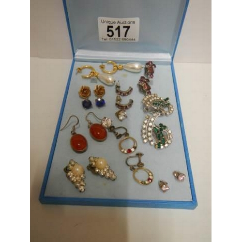 517 - Eleven pairs of assorted earrings.