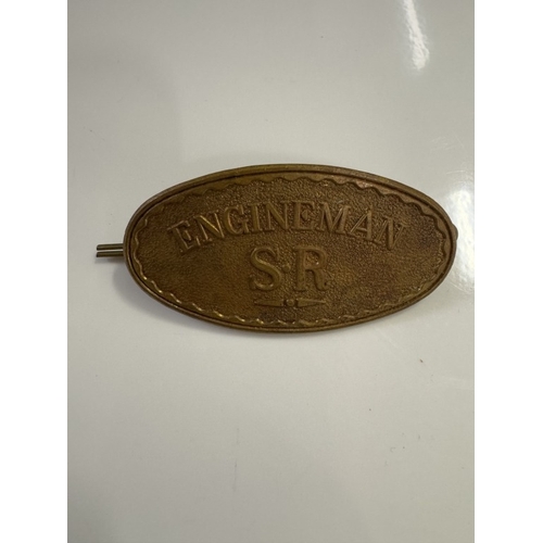 550 - 4 Railway cap badges including LNER Engineman, SR Highland Railway Co & Midland Railway Co