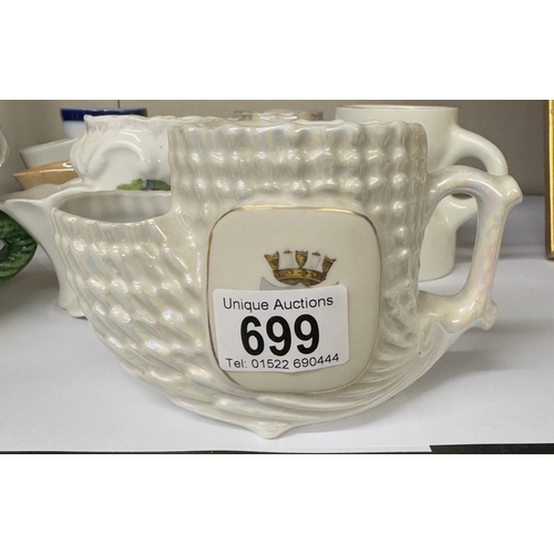 699 - A collection of vintage ceramic shaving mugs