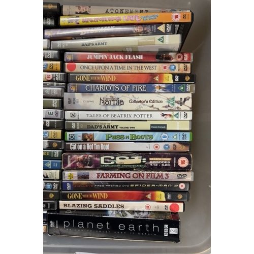 800 - A good lot of DVDs