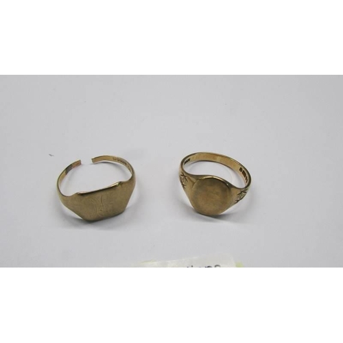 1021 - Two 9ct gold signet rings (one a/f). 8 grams.