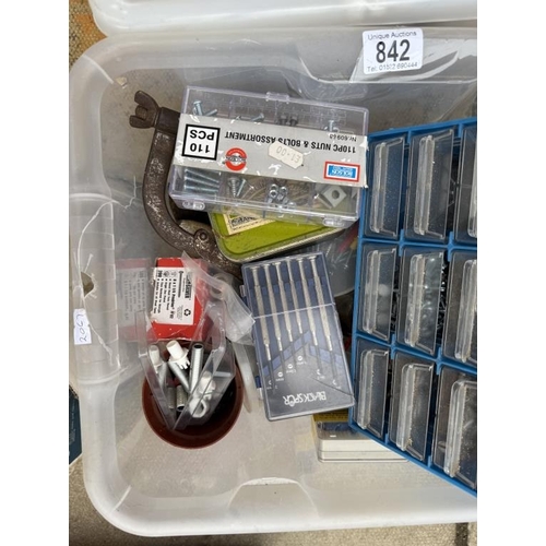 842 - Quantity of tools Including hack saw, screws etc