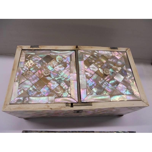 1226 - A 19th century mother of pearl tea caddy, lid is loose.