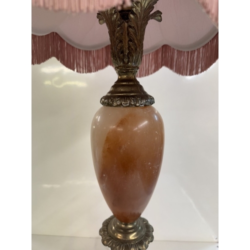 1352 - A tall alabaster & brass table lamp (in working order)