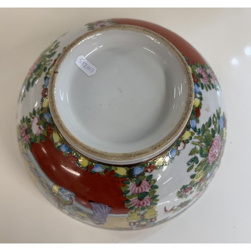 1367 - A large Chinese Famille rose bowl