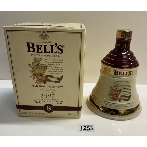 1255 - A boxed Bells whiskey decanter aged 8 years