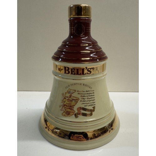 1255 - A boxed Bells whiskey decanter aged 8 years