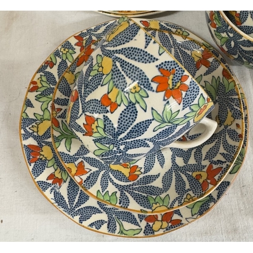 1267 - A circa 1937 Royal Tudor ware 'Fantasy' pattern art deco tea set, 20 pieces.