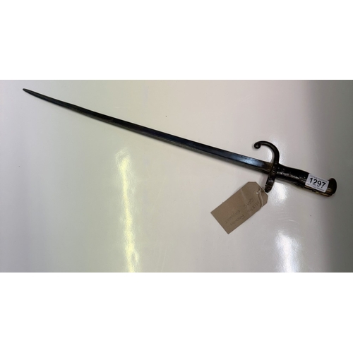 1297 - A M1874 French Gras bayonet