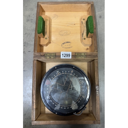 1299 - A Lancaster Bomber compass in box circa 1930's/40's with service stamp 1930, 1941 & 1944