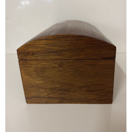 1403 - A mahogany dome top trinket / jewellery box