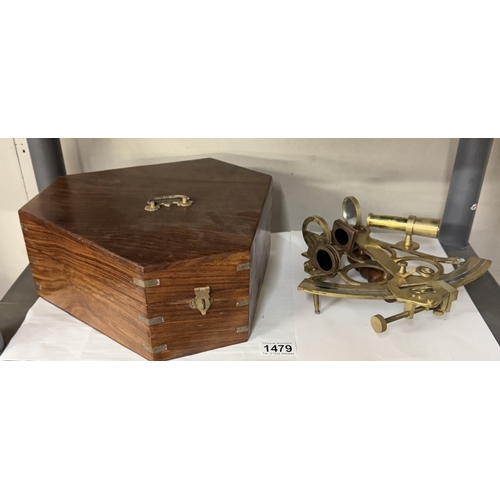 1479 - A brass sextant in teak box