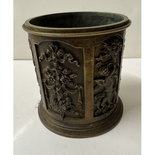 1195 - A Victorian bronze tobacco pot complete, 20cm tall