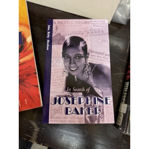 1576 - A quantity of Josephine Baker related items including 4 SEM pictures, books, photo, signature etc