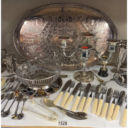 1528 - A good lot of silver plate cutlery & commemorative spoons