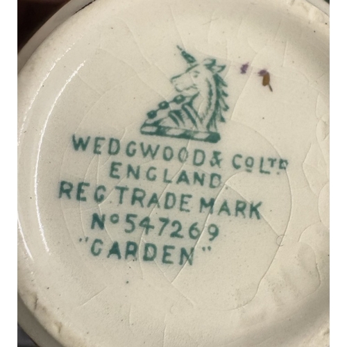 1536 - A Wedgwood 'Garden' vintage tea set