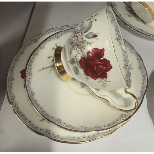 1543 - A Royal Stafford 'Roses to Remember' tea set