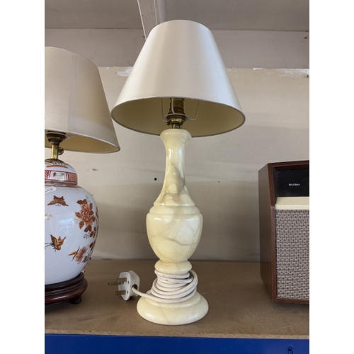 1552 - 3 vintage table lamps