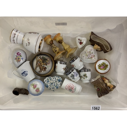 1562 - A quantity of miscellaneous ceramics including Royal Worcester egg coddlers