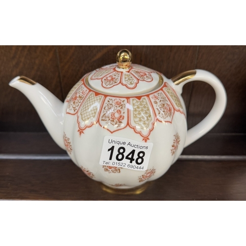 1848 - A fabulous vintage Russian tea set