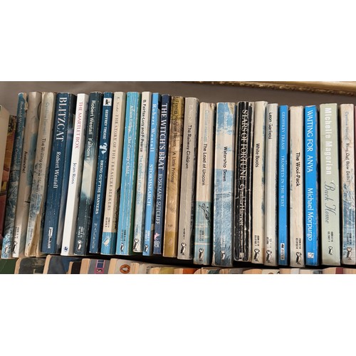 1816 - A quantity of vintage children's novels