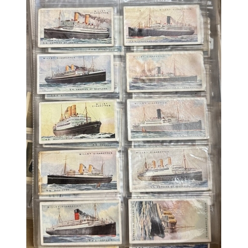 1660 - A quantity of albums of early & vintage cigarette cards