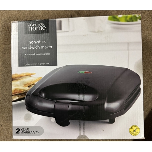 1715 - A Tower deep fill sandwich toaster, Breville & 1 other sandwich toaster & a Russell Hob hand mixer