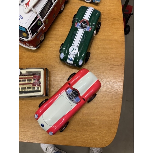 1747 - A quantity of assorted diecast including Corgi Classics, tin cars etc