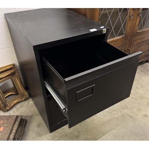 1740E - A black metal 2 drawer filing cabinet (With keys)