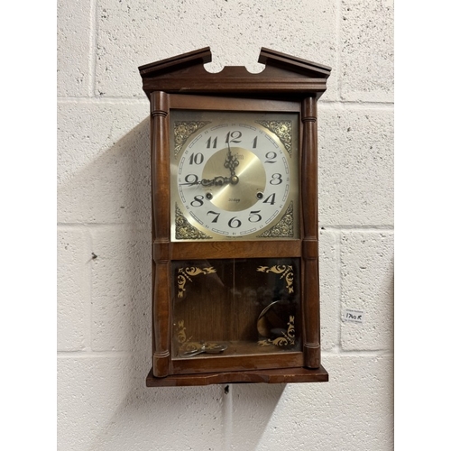 1740R - 2 Modern wall clocks