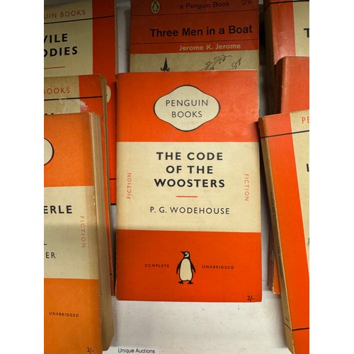 1827 - A quantity of Penguin books