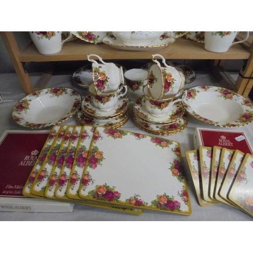 1300 - A quantity of Royal Albert Old country Roses porcelain (all first quality).