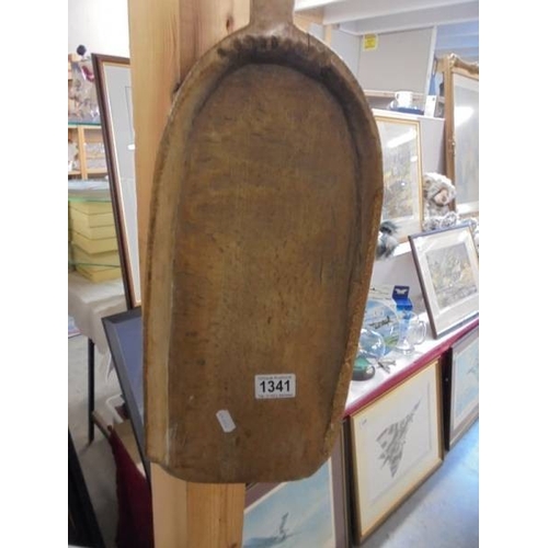 1341 - An early 20th century French oak bread oven shovel.