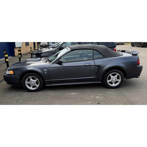 1200 - 2002 Ford Mustang 3.7 Convertible