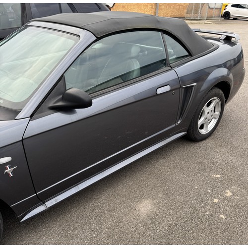 1200 - 2002 Ford Mustang 3.7 Convertible