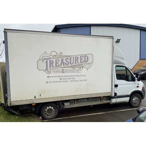 1200A - A 2010 Renault Master 2.5D Luton van 13 ft back with barn doors & electric tail lift. MOT expired 3/... 